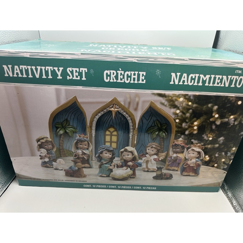 Moments In Time Christmas Baby Nativity Set 12 Pieces Table Top Hand Painted NIB